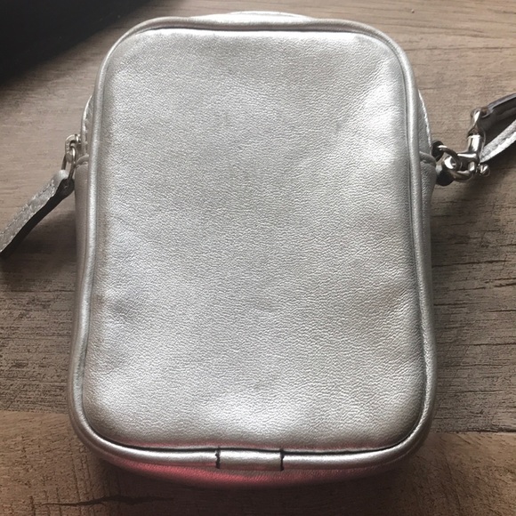 Coach wristlet. Great condition. - Picture 3 of 5